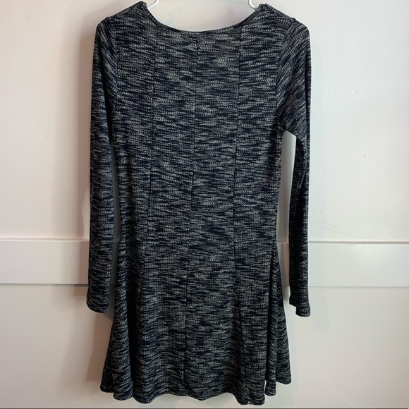 Alya Black Heathered Long Sleeve Mini Dress - Picture 2 of 4
